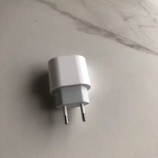 Factory OEM Top Quality Dual USB Pd Fast Charger 20W USB